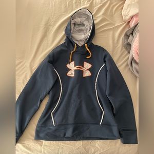 Under Armor Sweatshirt